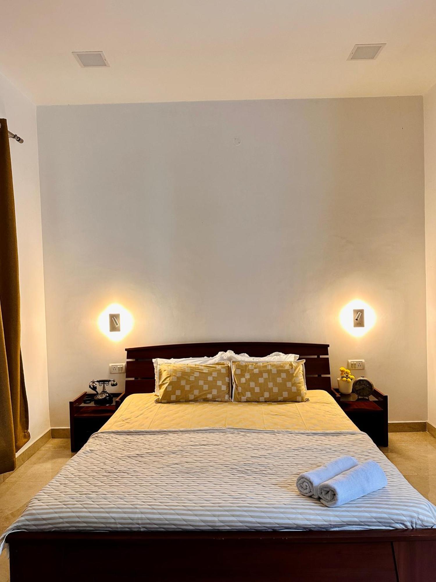 Teak Stays Tulsa Bhawan Prayagraj Luaran gambar